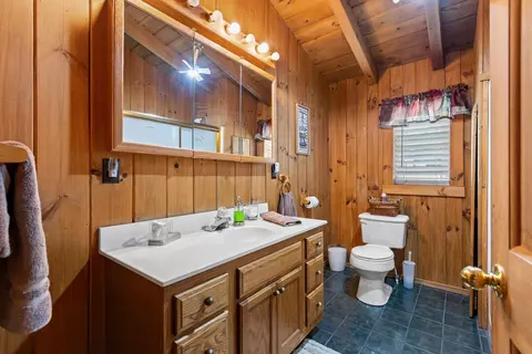 302 Russell Dr, Campton, KY 41301 photo 32