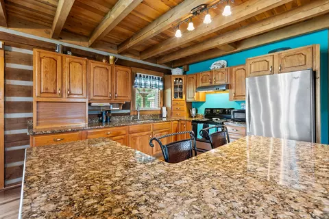 302 Russell Dr, Campton, KY 41301 photo 15