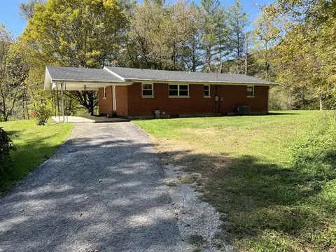 3034 Road, Mckee, KY 40447