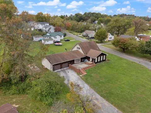 View/Area - 280 E Third St, London, KY 40741 photo 7 of 9