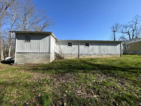 Exterior - 90 Bambi Ct, Corbin, KY 40701 photo 3 of 8