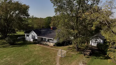 507 Curry Stratton, Cynthiana, KY 41031