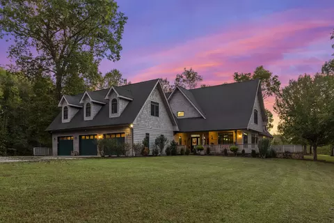 161 Wiseman Crossing Rd, Irvine, KY 40336