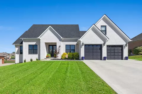 391 Silver Lake Dr, Mount Sterling, KY 40353