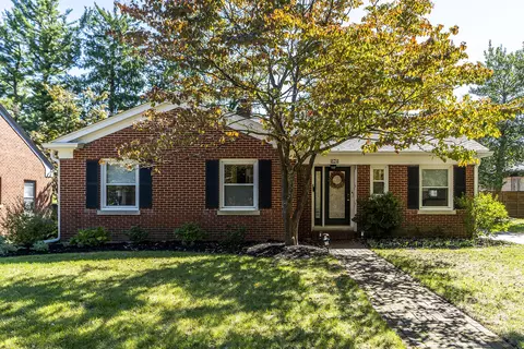 624 Chinoe Rd, Lexington, KY 40502