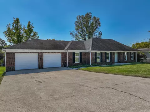 137 Shale Dr, Richmond, KY 40475