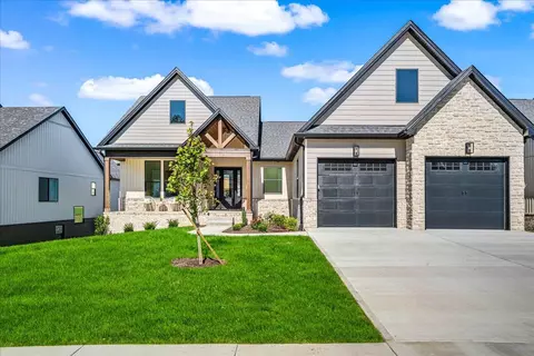 826 Edmonds Xing, Versailles, KY 40383