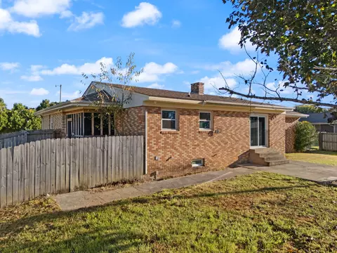 Exterior - 33 Springfield Cir, Corbin, KY 40701 photo 10 of 13