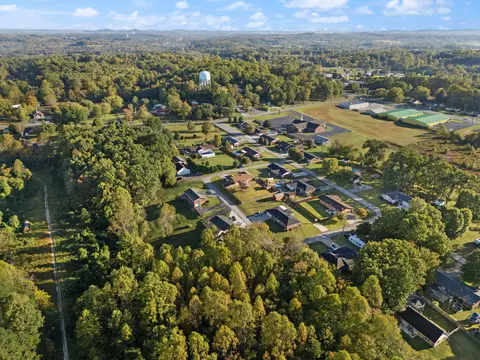 View/Area - 33 Springfield Cir, Corbin, KY 40701 photo 12 of 15