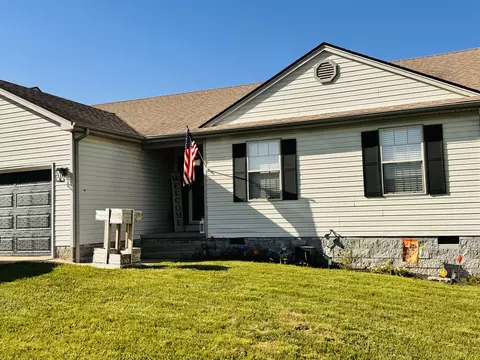 110 Thomas Ln, Georgetown, KY 40324