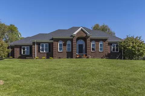 200 Richland Dr, Richmond, KY 40475