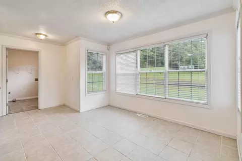 Other - 20 Oak Leaf Ln, Williamsburg, KY 40769 photo 4 of 11
