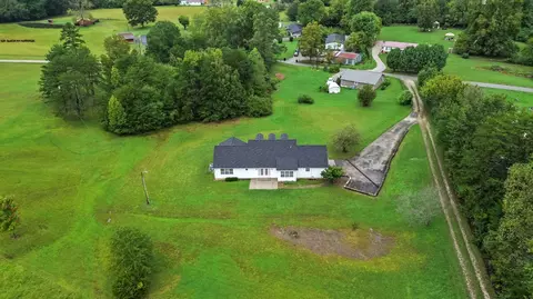 View/Area - 20 Oak Leaf Ln, Williamsburg, KY 40769 photo 4 of 12