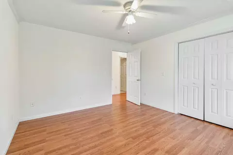 Bedroom - 20 Oak Leaf Ln, Williamsburg, KY 40769 photo 3 of 9