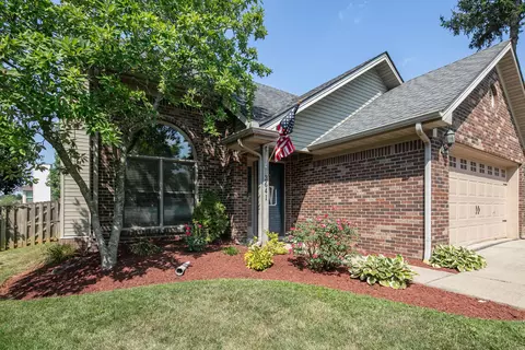 3641 Beechwood Cir, Lexington, KY 40514