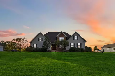 137 Sycamore Dr, Georgetown, KY 40324
