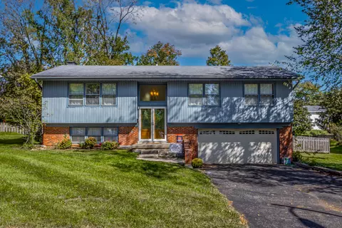 1313 Tanforan Dr, Lexington, KY 40517