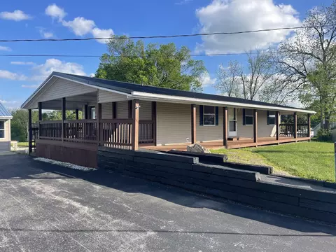 44 Lawrence Lane Ln, Flemingsburg, KY 41041
