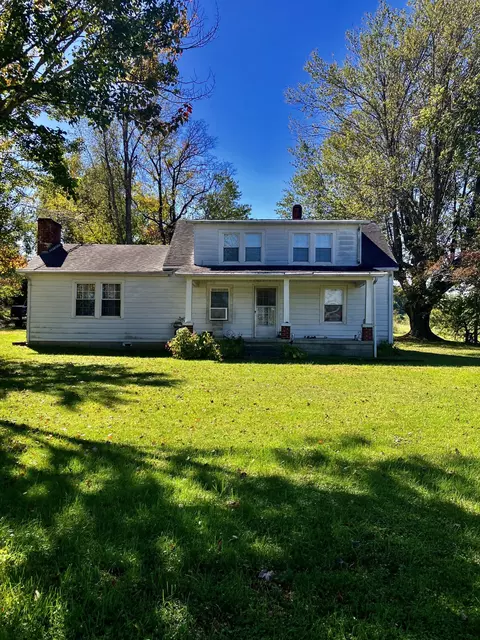 327 Old State Rd, Owingsville, KY 40360