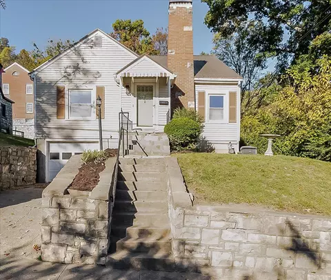 708 Woodland Ave, Frankfort, KY 40601