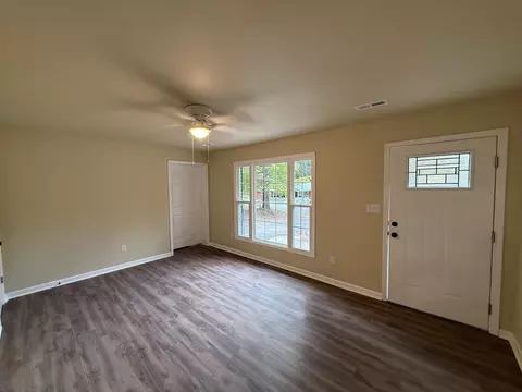 Living - 258 Dantley Dr, Corbin, KY 40701 photo 1 of 1