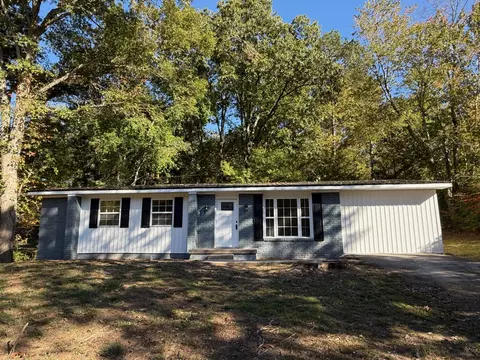 Exterior - 258 Dantley Dr, Corbin, KY 40701 photo 2 of 4