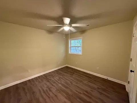 Bedroom - 258 Dantley Dr, Corbin, KY 40701 photo 5 of 5