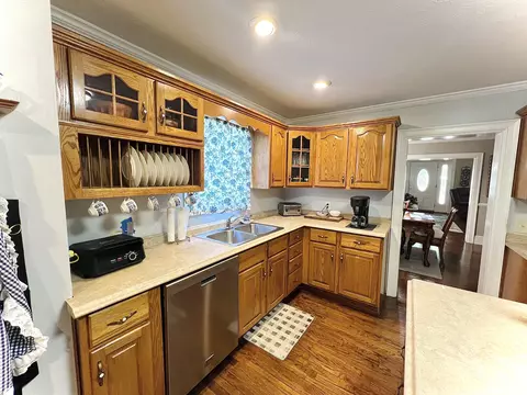 Kitchen - 312 Ball Ave, Corbin, KY 40701 photo 2 of 5