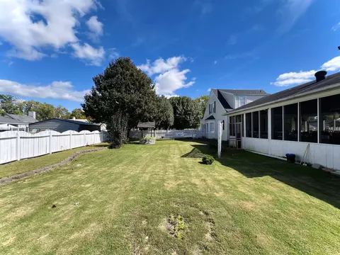 Exterior - 312 Ball Ave, Corbin, KY 40701 photo 9 of 17