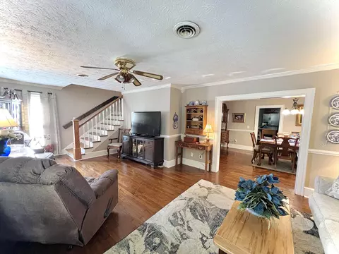 Living - 312 Ball Ave, Corbin, KY 40701 photo 1 of 1