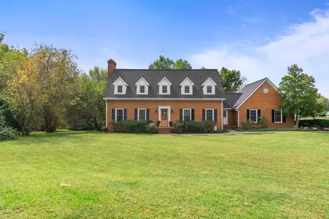 137 Caleast Rd, Richmond, KY 40475