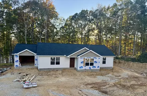 214 Hollywood Dr, Corbin, KY 40701