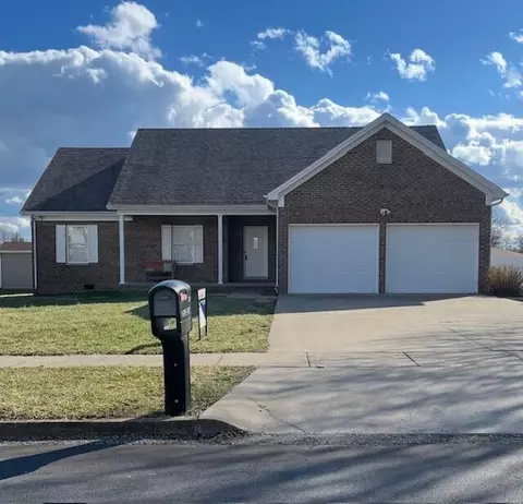 120 Greenup Dr, Danville, KY 40422