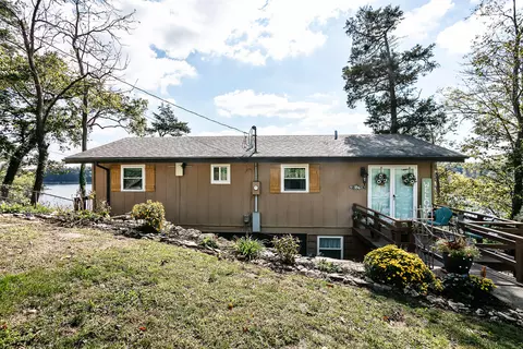 736 Paradise Camp Rd, Harrodsburg, KY 40330