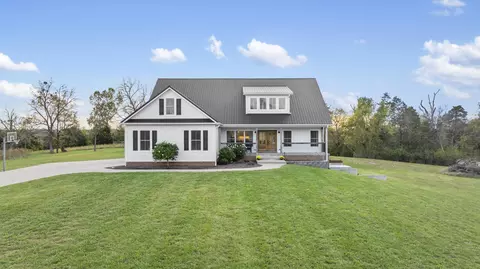 789 Elliston Ln, Versailles, KY 40383