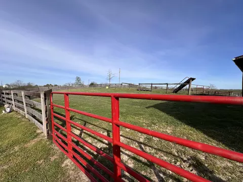 Exterior - 3617 Us 68, Ewing, KY 41039 photo 7 of 28