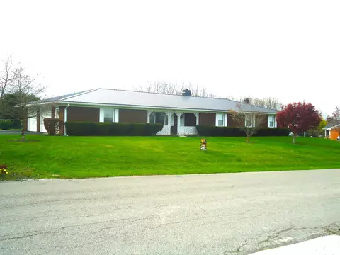 625 Waterworks Rd, Danville, KY 40422