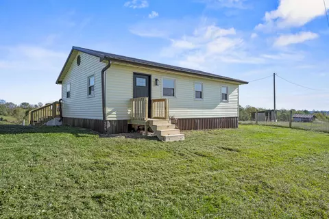 1355 Gillespie Rd, Carlisle, KY 40311