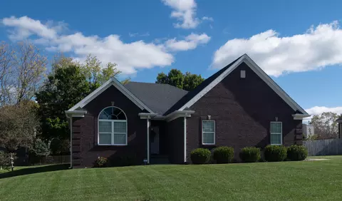217 Maplewood Dr, Georgetown, KY 40324