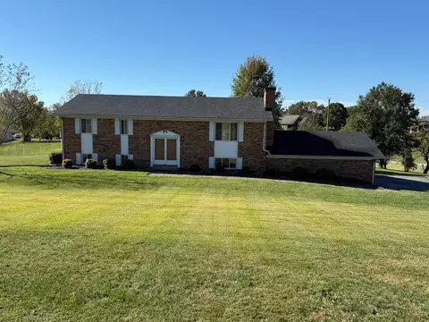 465 Clubside Dr, Stanford, KY 40484