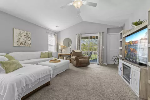 Living - 152 John Davis Dr, Georgetown, KY 40324 photo 1 of 1