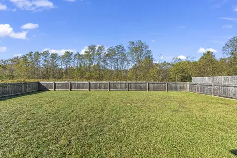 Exterior - 152 John Davis Dr, Georgetown, KY 40324 photo 5 of 5