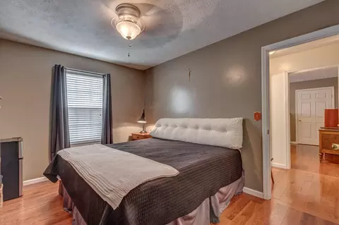 Bedroom - 247 Marcellus Dr, Berea, KY 40403 photo 6 of 12