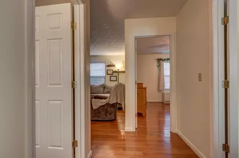 Entry Way - 247 Marcellus Dr, Berea, KY 40403 photo 7 of 9