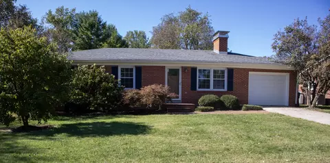 2933 Neal Dr, Lexington, KY 40503