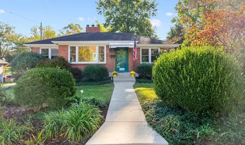 239 Lyons Dr, Frankfort, KY 40601