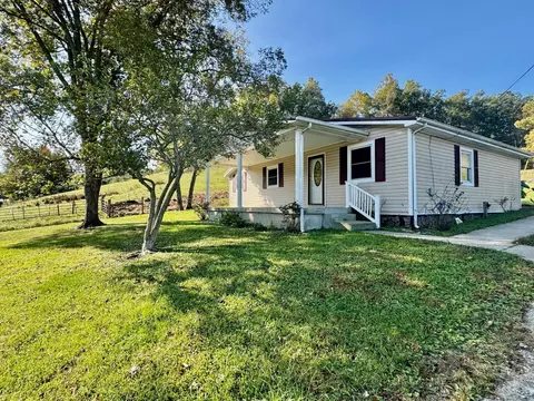 625 Flat Gap Rd, Berea, KY 40403 photo 2