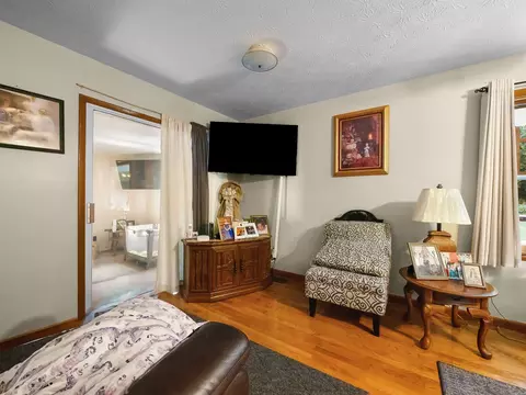 39 S Daniels Crk, Van Lear, KY 41265 photo 20