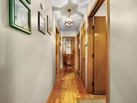 39 S Daniels Crk, Van Lear, KY 41265 photo 31