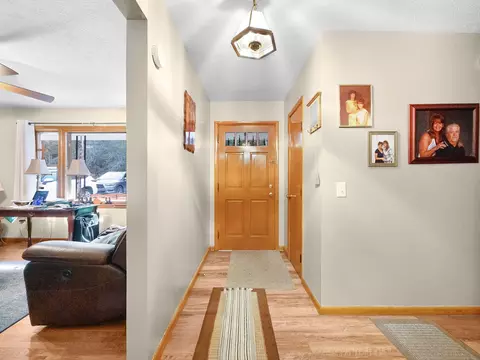 39 S Daniels Crk, Van Lear, KY 41265 photo 17